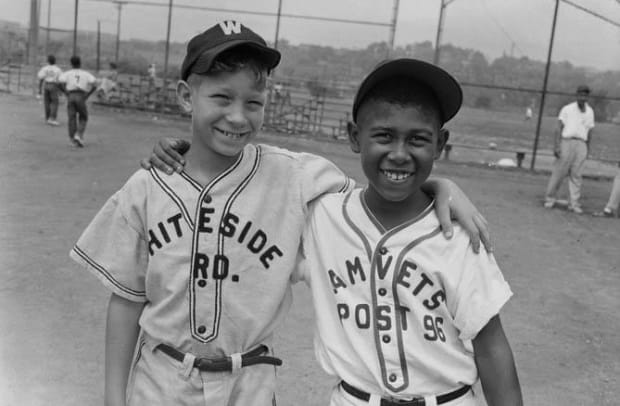 Baseball Photography by Teenie Harris - 1 - Slide Title